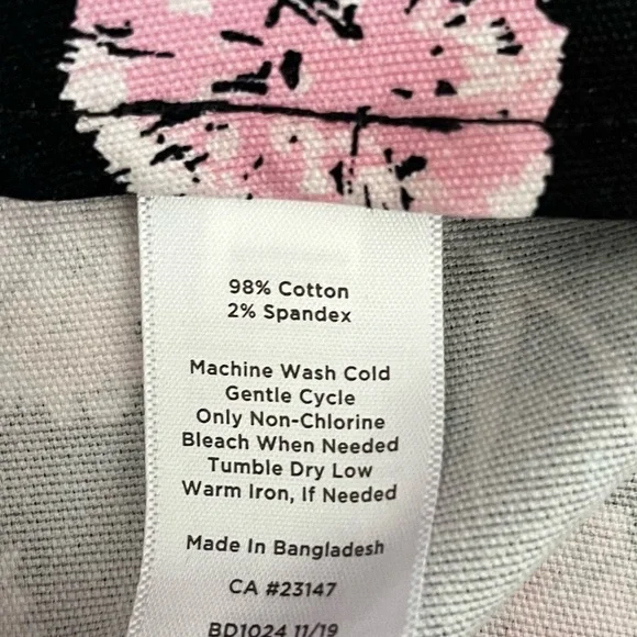 Talbots Black and Pink Pencil Skirt - Picture 4 of 4